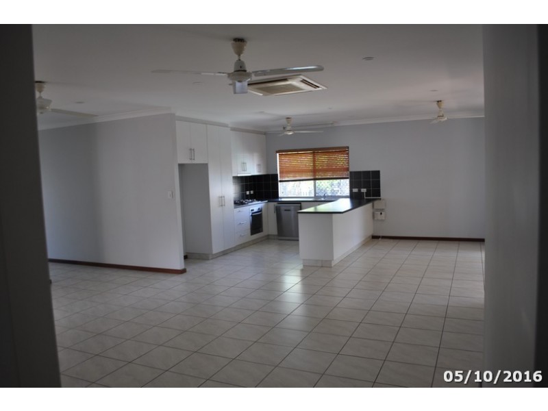 4 Fishriver Way, Gunn NT 0832