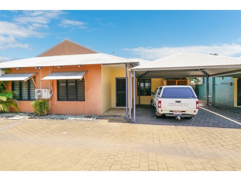 9/7 St John Court, The Gardens NT 0820