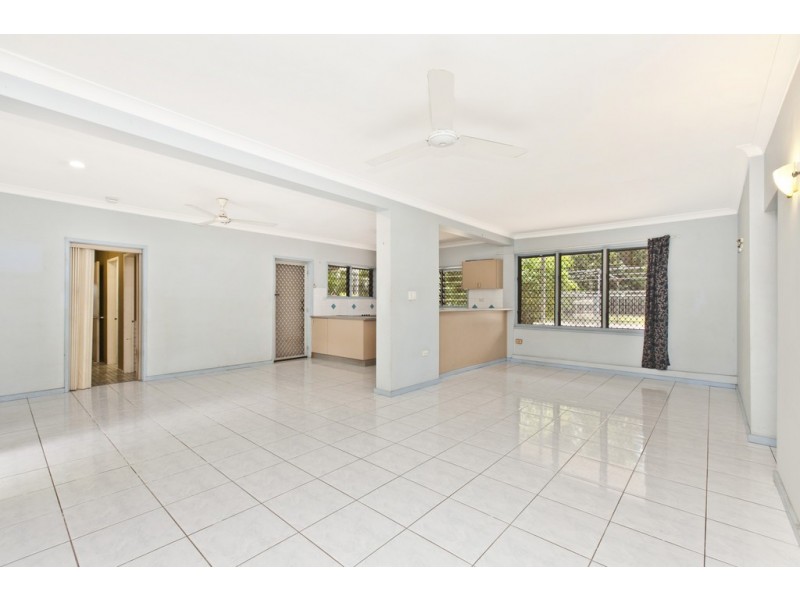 42 Thornton Crescent, Moil NT 0810