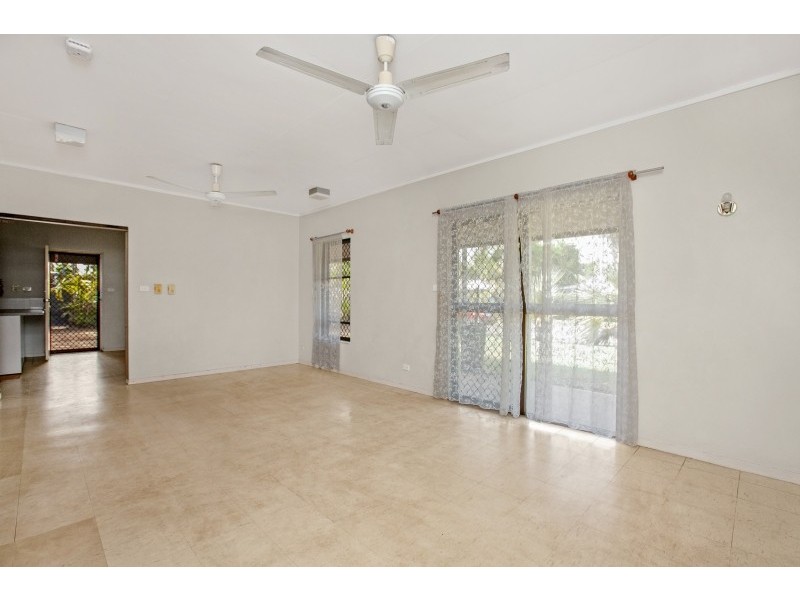 33 Caledonian Street, Anula NT 0812
