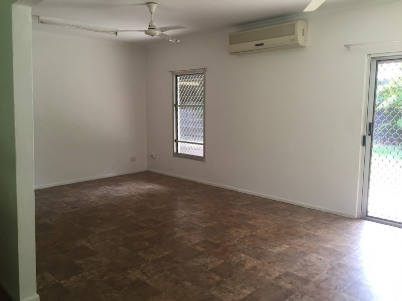 10 Kapalga Street, Tiwi NT 0810