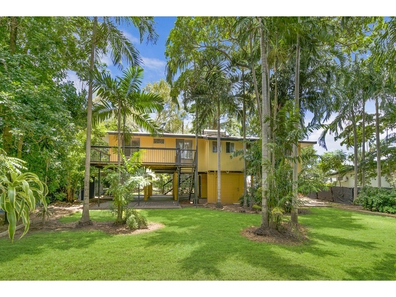 33 Emery Avenue, Gray NT 0830