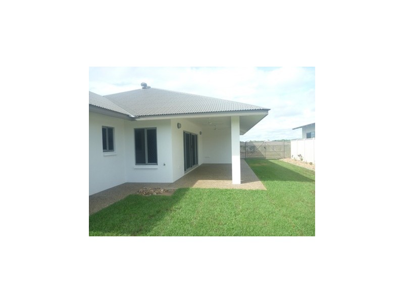 11 Hobart Street, Johnston NT 0832