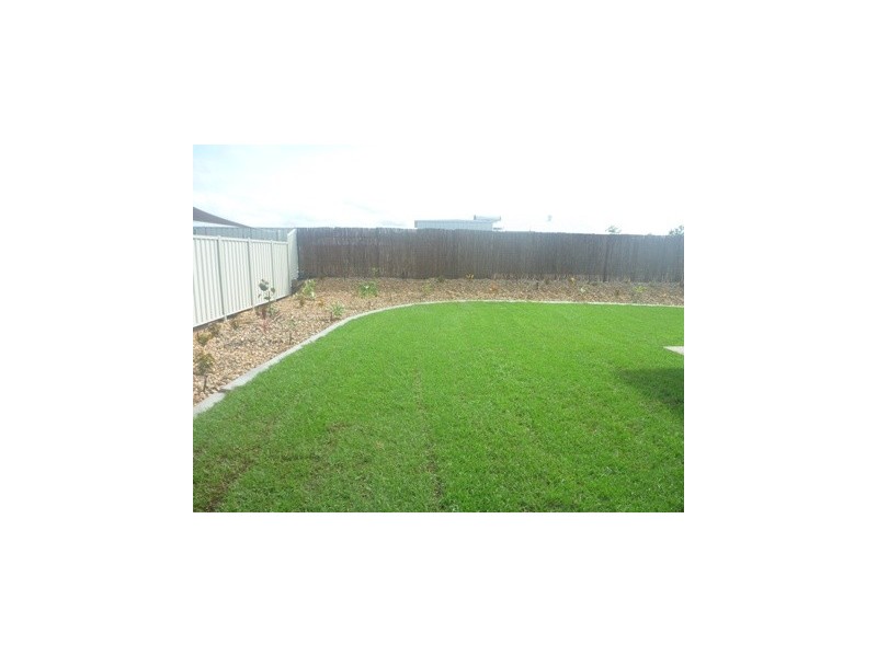 11 Hobart Street, Johnston NT 0832