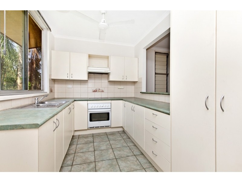 15 Canonbury Circuit, Driver NT 0830