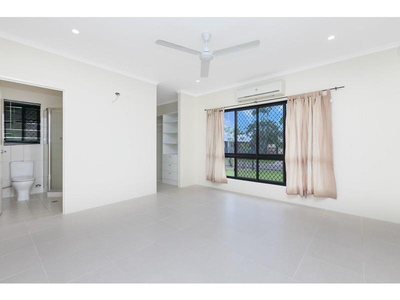 2/12 Goodall Court, Rosebery NT 0832