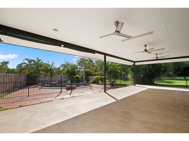 32 Bryden Street, Rosebery NT 0832