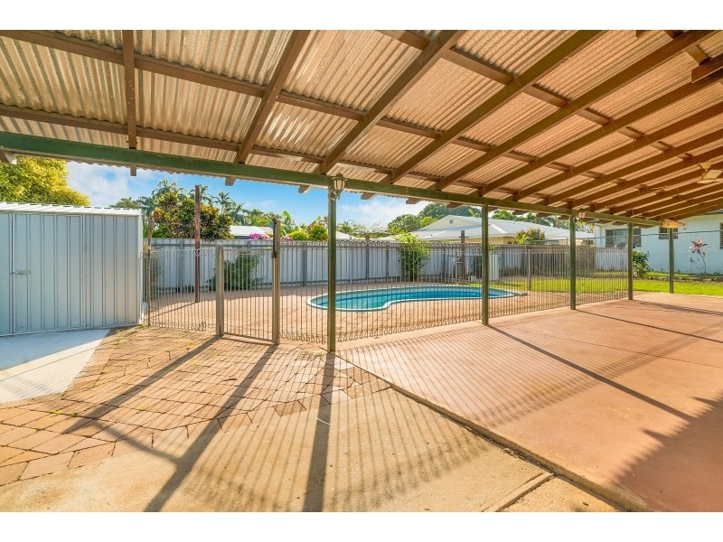 15 Brayshaw Crescent, Millner NT 0810