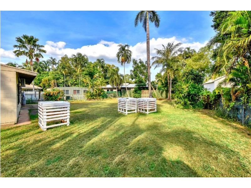 8 Dongara Court, Karama NT 0812