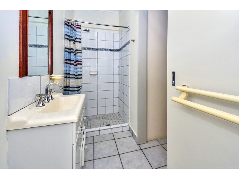 2/3 Merriak Court, Gray NT 0830
