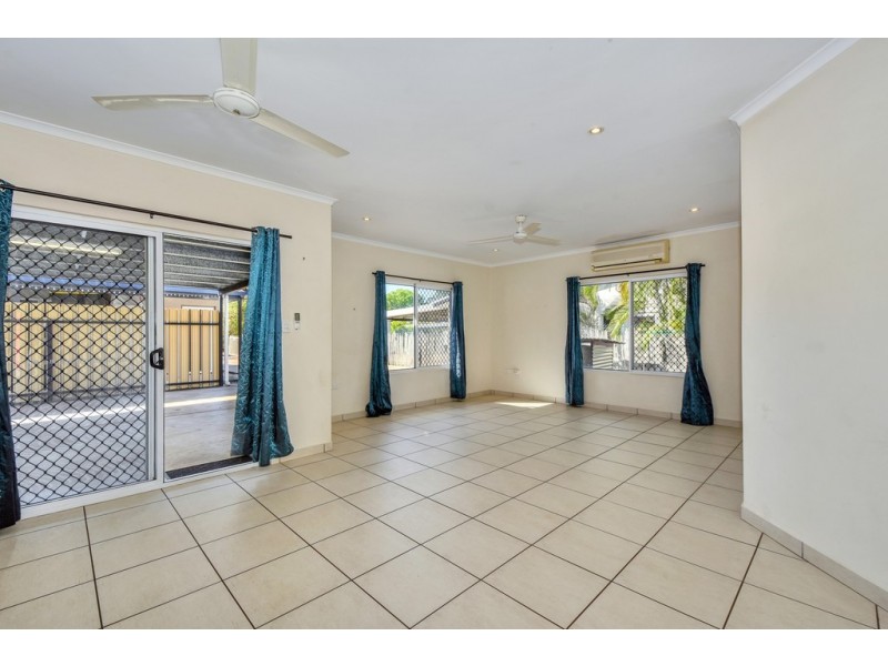 2/7 Priore Court, Moulden NT 0830