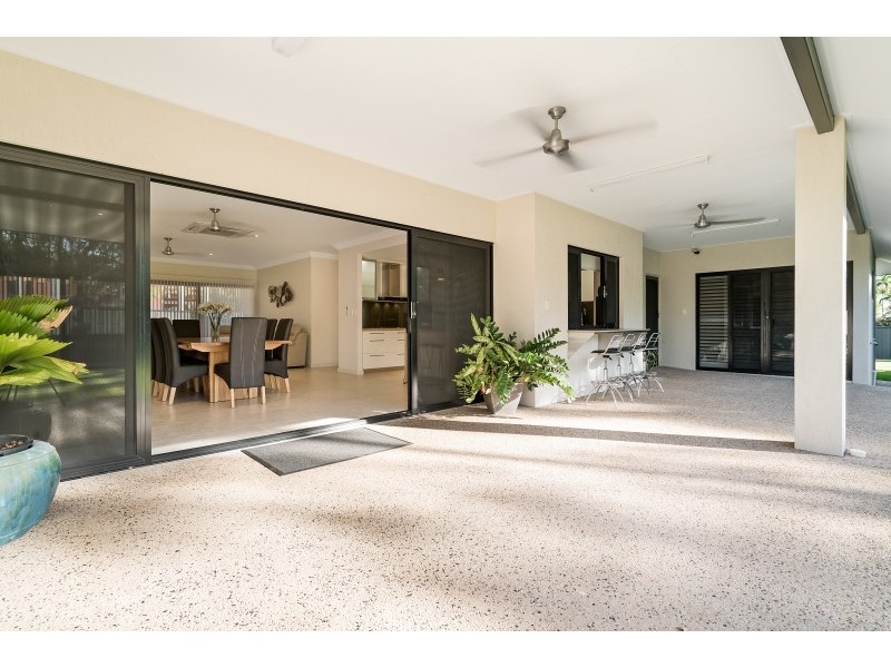 5 Donington Place, Howard Springs NT 0835