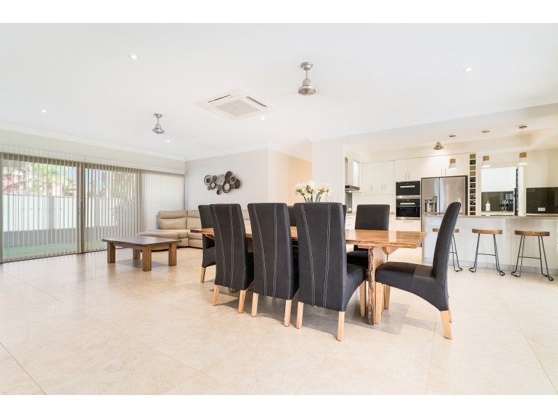 5 Donington Place, Howard Springs NT 0835