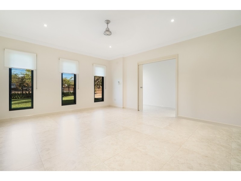 5 Donington Place, Howard Springs NT 0835