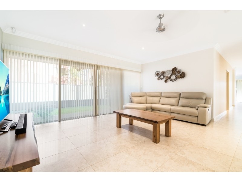 5 Donington Place, Howard Springs NT 0835