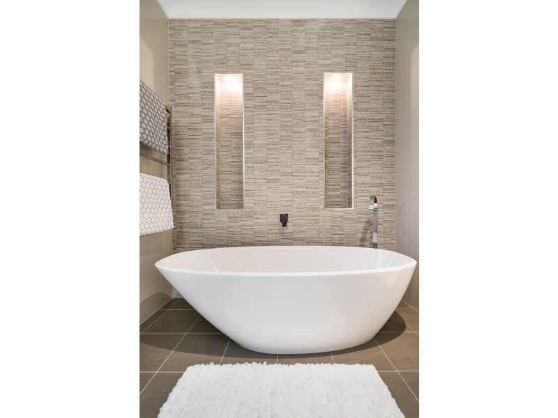 5 Donington Place, Howard Springs NT 0835