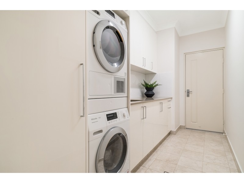 5 Donington Place, Howard Springs NT 0835