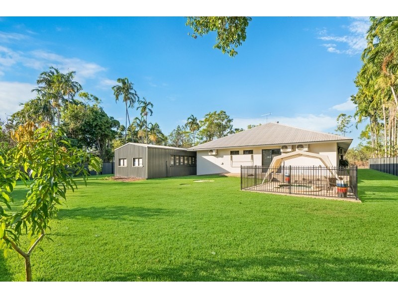 5 Donington Place, Howard Springs NT 0835