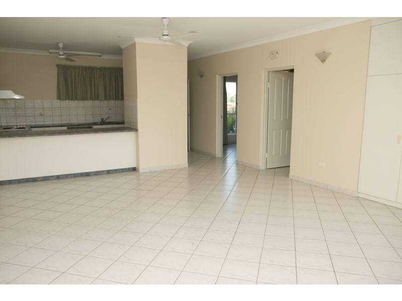 11/2 Mannikan Court, Bakewell NT 0832