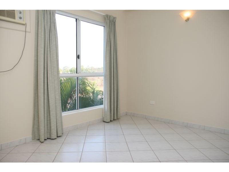 11/2 Mannikan Court, Bakewell NT 0832