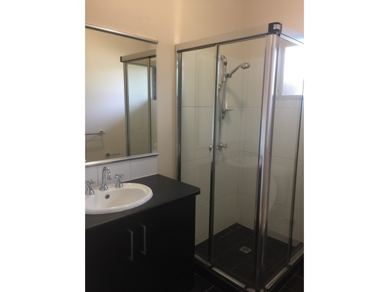 2 Bryden Street, Rosebery NT 0832