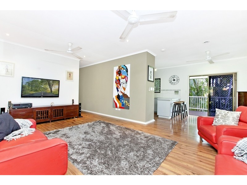 10 Renwick Court, Gray NT 0830