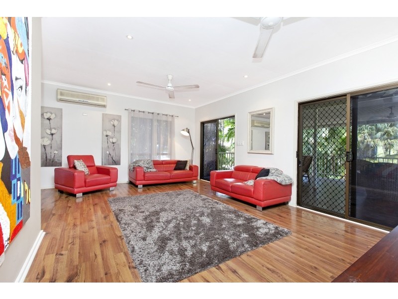 10 Renwick Court, Gray NT 0830