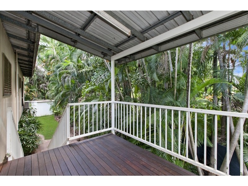 10 Renwick Court, Gray NT 0830