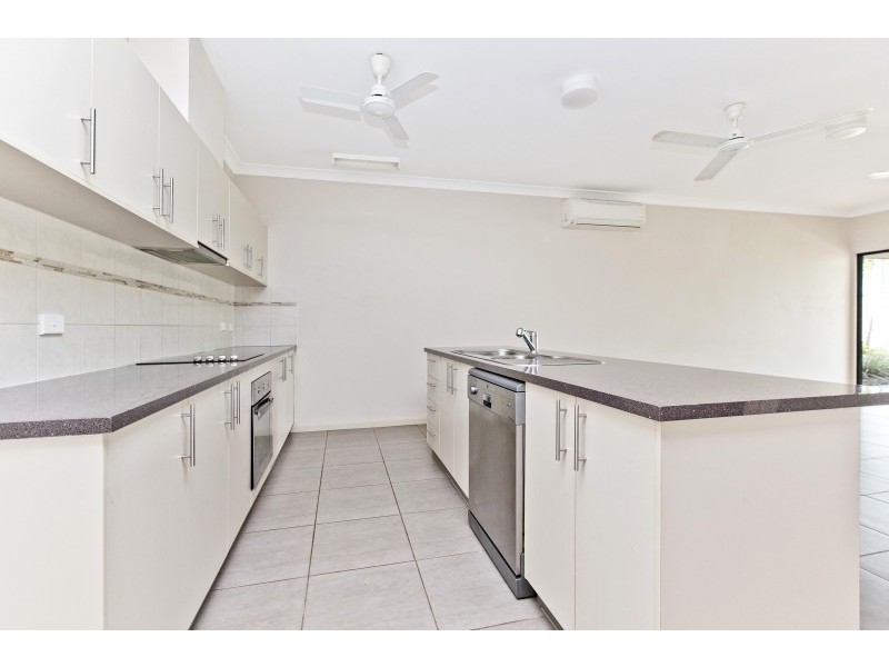 7/12 Duwun Road, Rosebery NT 0832