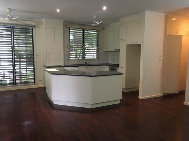 30 Kapool Crescent, Malak NT 0812