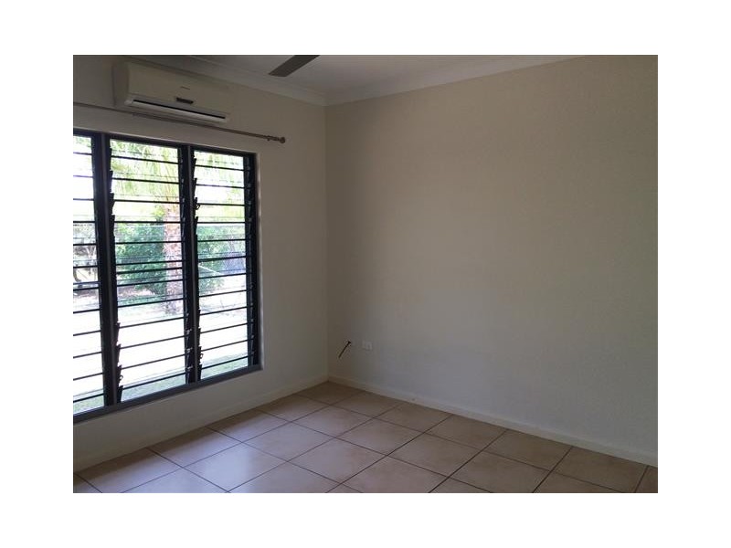 7 Danimila Terrace, Lyons NT 0810