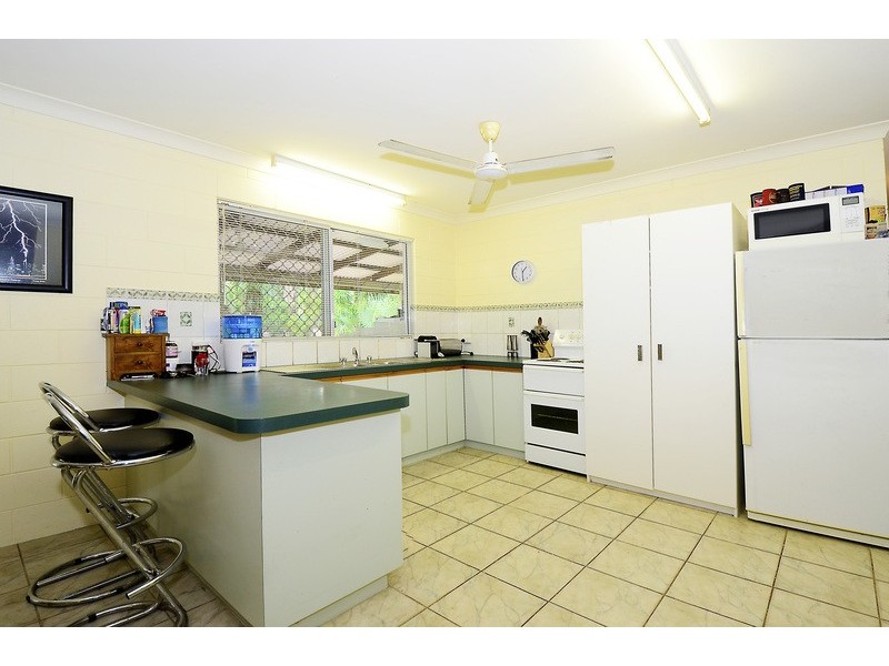 9 Ping Que Court, Moulden NT 0830