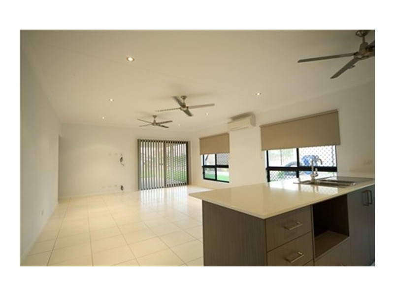 11 Teasdale Street, Johnston NT 0832
