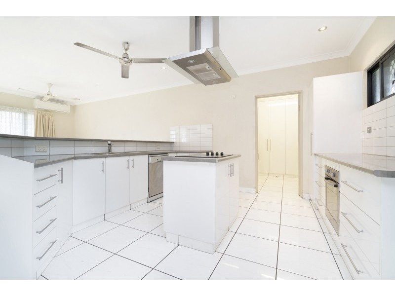 6 Darla Court, Rosebery NT 0832