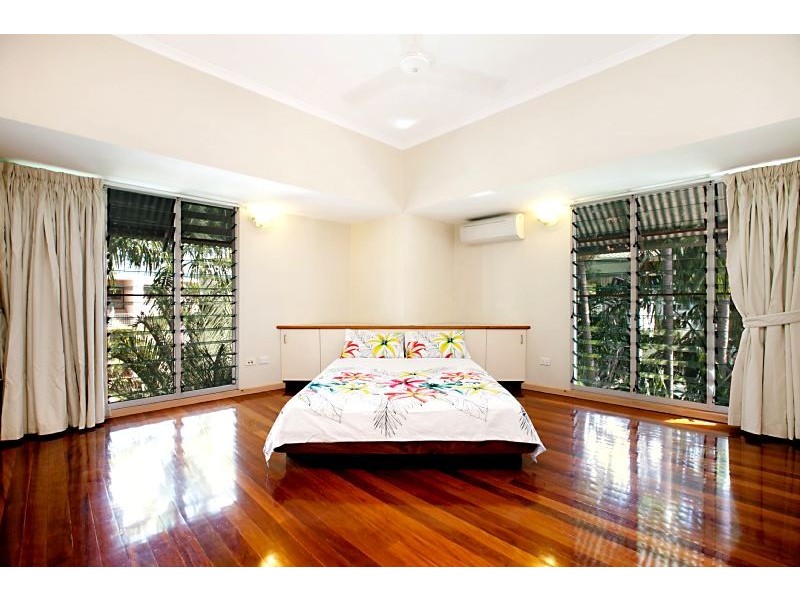 2/9 Houston Street, Larrakeyah NT 0820