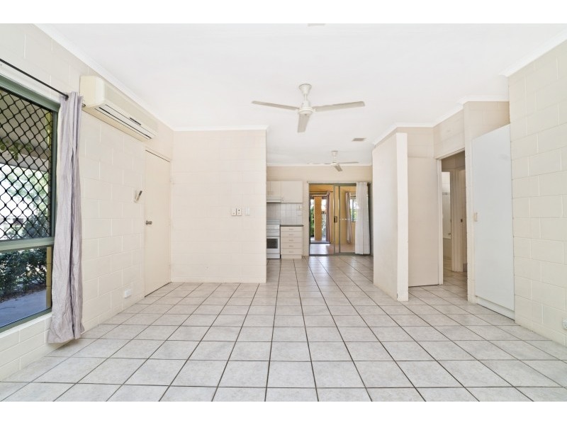 16 Granites Drive, Rosebery NT 0832