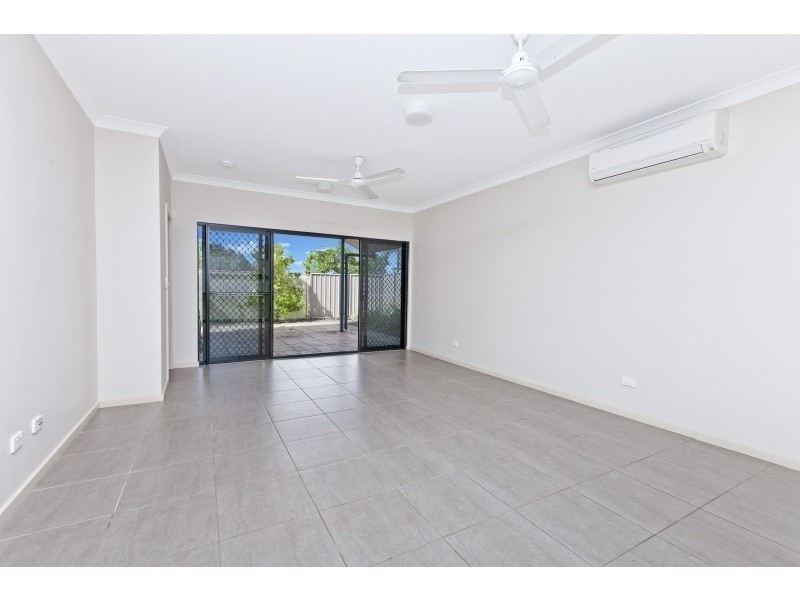 8/12 Duwun Road, Rosebery NT 0832