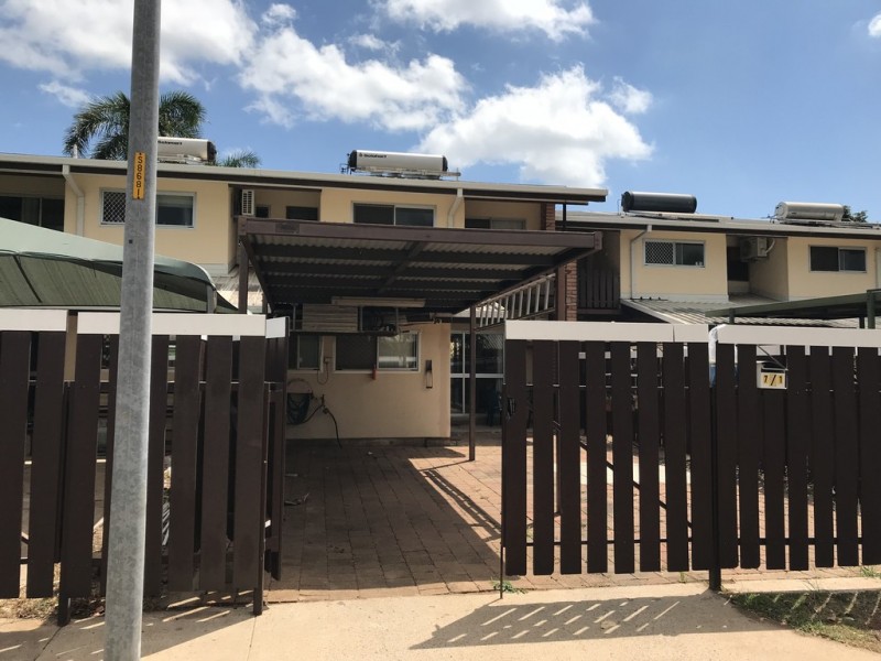 7/1 Frith Court, Malak NT 0812