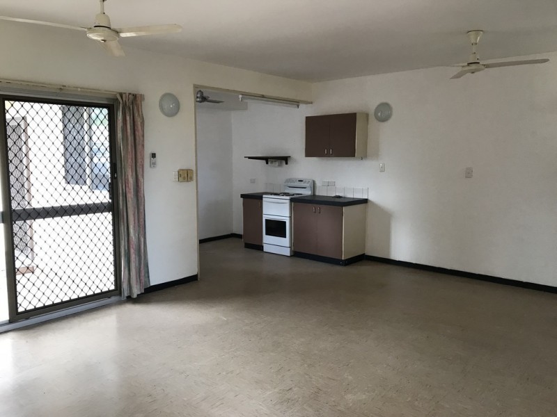 7/1 Frith Court, Malak NT 0812