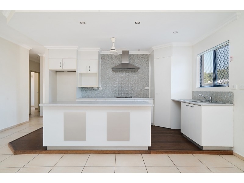 42 Hutchison Terrace, Bakewell NT 0832