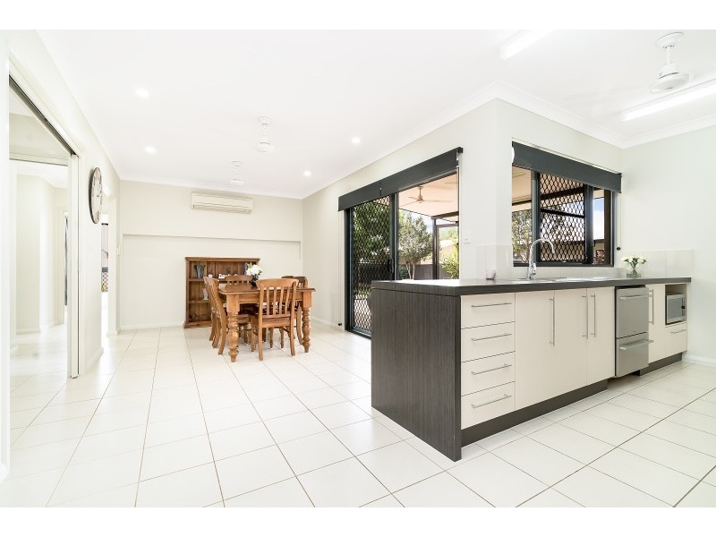 13 Davis Court, Rosebery NT 0832