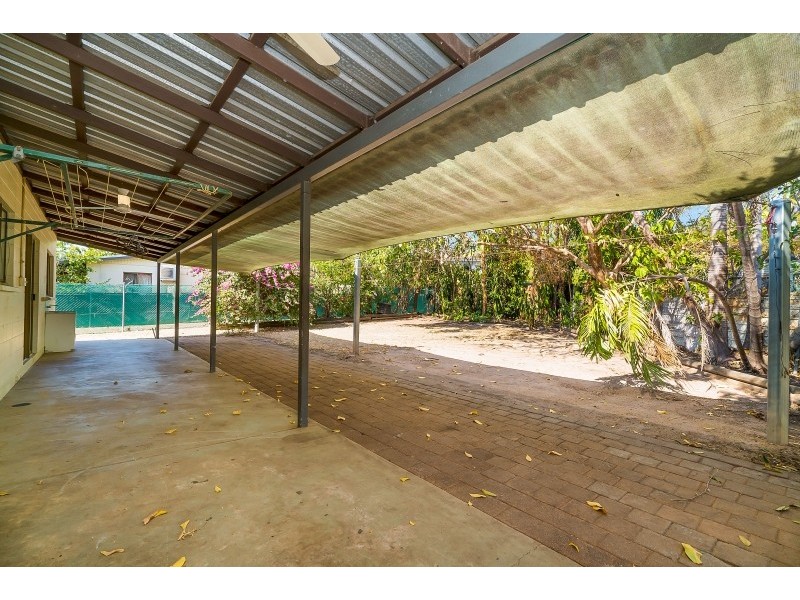 18 Strawbridge Crescent, Moulden NT 0830