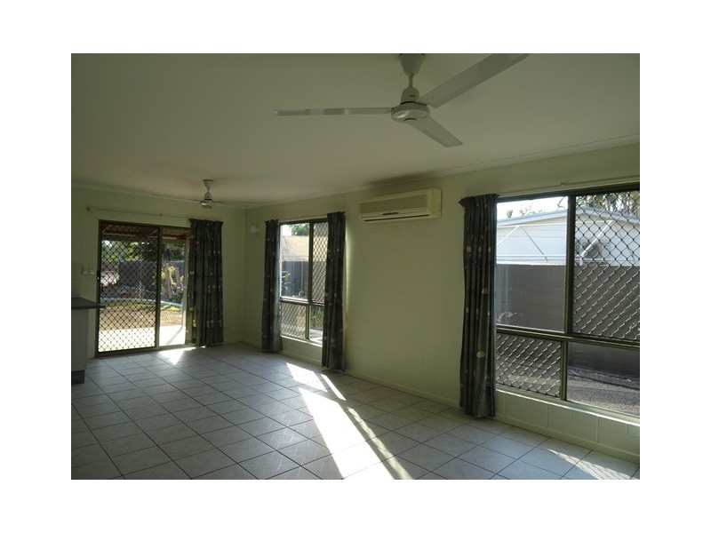 61 Zenith Circuit, Woodroffe NT 0830