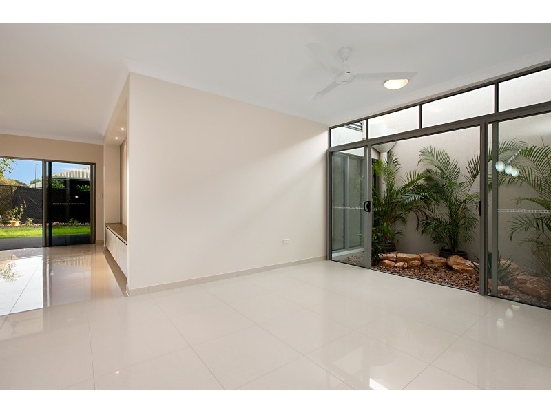 4/30 Matla Crescent, Lyons NT 0810