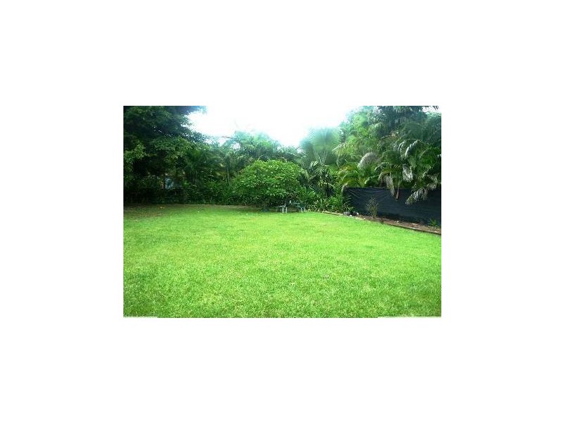 27 Bombax Street, Moulden NT 0830