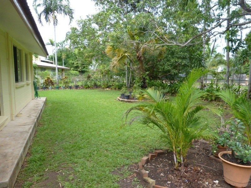 7 Wearing Crescent, Karama NT 0812