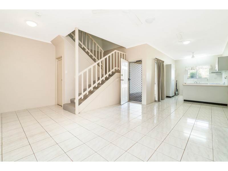 2/12 Omeo Street, Brinkin NT 0810