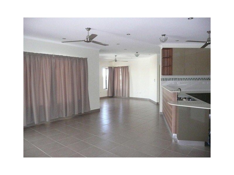 12 William Street, Farrar NT 0830