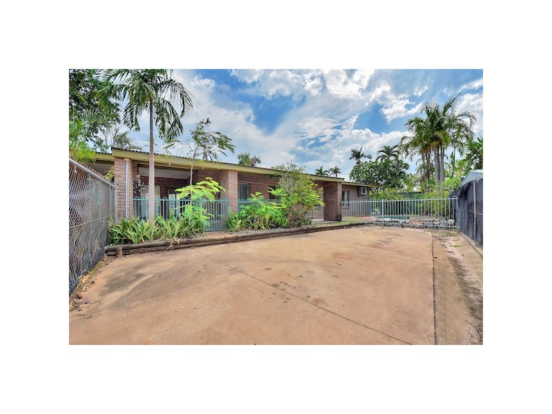 74 Rosewood Crescent, Leanyer NT 0812