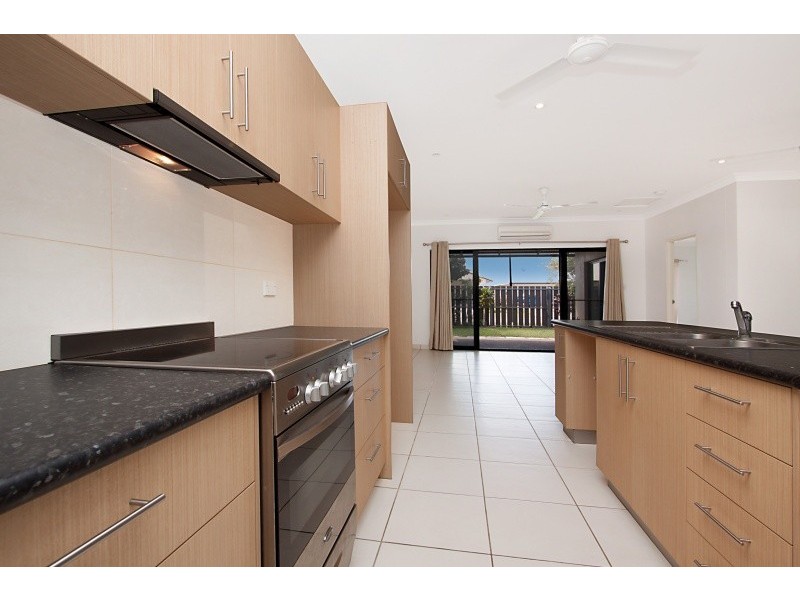 2/7 Jones Court, Rosebery NT 0832